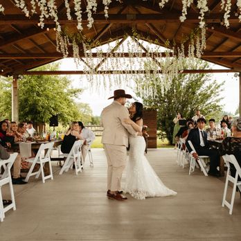 Jacquot Vineyard - Venues & Event Spaces Near Me - Brush Prairie, Washington Jacquot Vineyard - Venues & Event Spaces Near Me - Brush Prairie, Washington