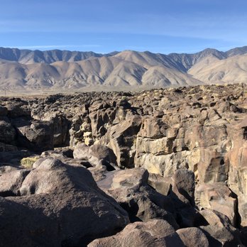 Fossil Falls - Hiking Near Me - Little Lake, California Fossil Falls - Hiking Near Me - Little Lake, California