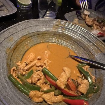 ViV - Red Curry - Thai Near Me - New York, New York ViV - Red Curry - Thai Near Me - New York, New York