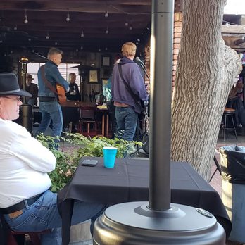 Vincent Hill Station Restaurant & Saloon - I really liked this band and wish I had their name! They rocked it! LOVED the ambiance! Even the band spoke to us! Woo hoo! - Music Venues Near Me - Acton, California