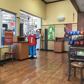 Subway - the inside of a fast food restaurant - Fast Food Near Me - Margate, Florida