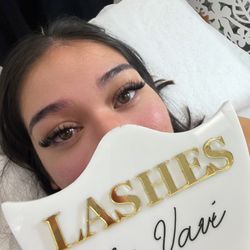 Vavi Lashes - 3D wispy set