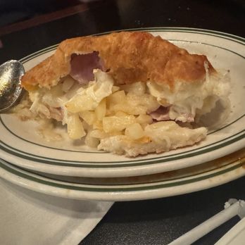 Diciccos - Too much cheese - Pizza Near Me - Madera, California