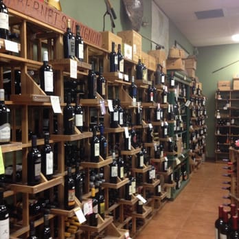 American Spirits - shelves of wine in a liquor store - Beer, Wine & Spirits Near Me - Saint Petersburg, Florida American Spirits - shelves of wine in a liquor store - Beer, Wine & Spirits Near Me - Saint Petersburg, Florida