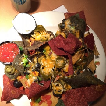 Boston Pizza - Pizza Near Me - Brossard, Quebec