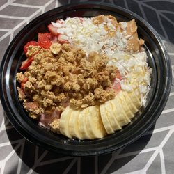 Confectionately Yours - Cafe with tons of fresh delicious options.
