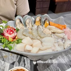 Liuyishou Hotpot - Seafood platter