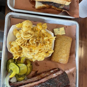 Breakwater Barbecue - Brisket sandwich Mac and cheese Cornbread 1/2 rack ribs (6) - Barbeque Near Me - El Granada, California Breakwater Barbecue - Brisket sandwich Mac and cheese Cornbread 1/2 rack ribs (6) - Barbeque Near Me - El Granada, California