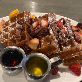 Waypoint Cafe - Bacon Waffle with Strawberry, melted butter and hot syrup - American Near Me - Camarillo, California Waypoint Cafe - Bacon Waffle with Strawberry, melted butter and hot syrup - American Near Me - Camarillo, California