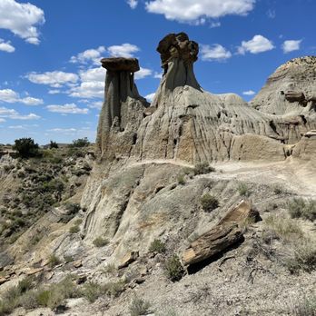 Makoshika State Park - Landmarks & Historical Buildings Near Me - Glendive, Montana Makoshika State Park - Landmarks & Historical Buildings Near Me - Glendive, Montana