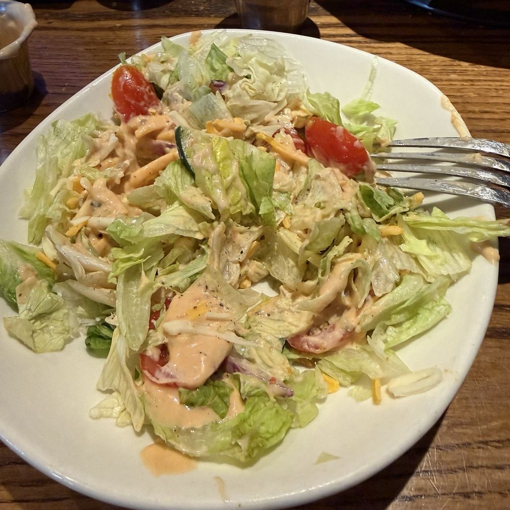Outback Steakhouse - Garden salad - Steakhouses Near Me - Rocky Mount, North Carolina