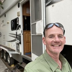 Keith Lynch, MFT - New 5th wheel