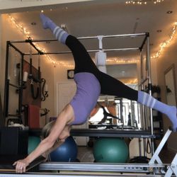 Pure Pilates - Master Class inverted split