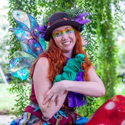 Pixie Tribe Entertainment - Pixie with our Puppet Petting Zoo activity