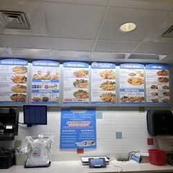 Captain D's