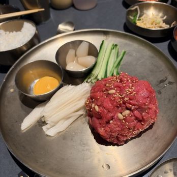 ChoSun Hwaro - Beef tartare - Barbeque Near Me - Fairfax, Virginia