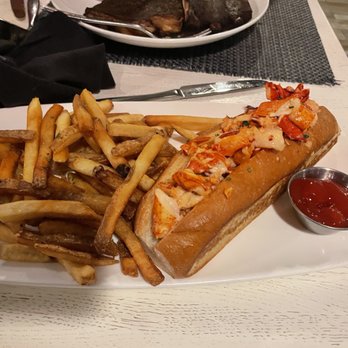 All Set Restaurant & Bar - Lobster Roll Sandwich - New American Near Me - Silver Spring, Maryland All Set Restaurant & Bar - Lobster Roll Sandwich - New American Near Me - Silver Spring, Maryland