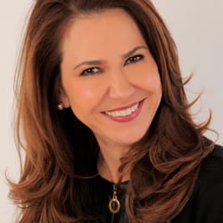 Desert Med Aesthetics - Dr. Doriana Cosgrove, provides a medical approach to your personal skin care requirements.