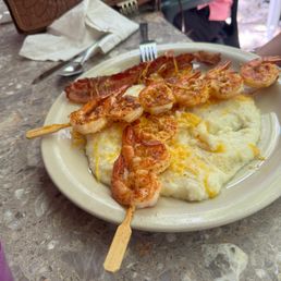 Shrimp & grits Shrimp & grits