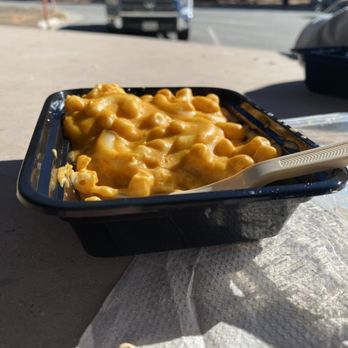 Copper Top BBQ - macaroni and cheese - Barbeque Near Me - Big Pine, California