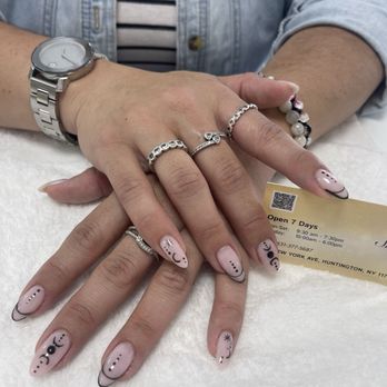 Shine Fine Nails & Spa - Nail Salons Near Me - Huntington, New York