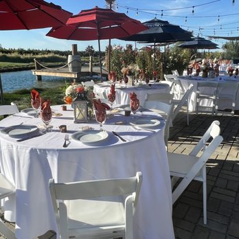 Serendipity Cellars - Beautiful table settings! - Wine Tasting Room Near Me - Brentwood, California