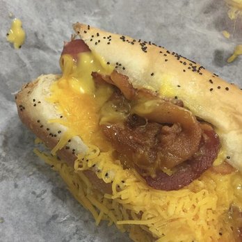 Devil Dawgs -  South State - Hot Dogs Near Me - Chicago, Illinois
