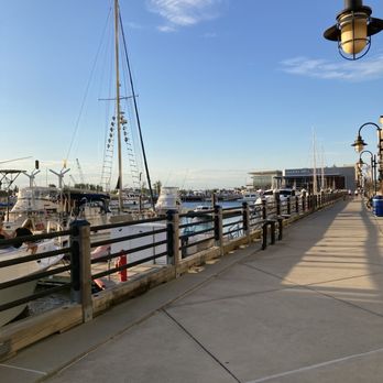 Marina Grill - Outside near the Marina - American Near Me - Wilmington, North Carolina