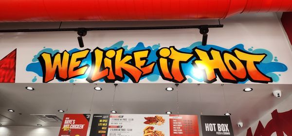 Dave's Hot Chicken by null