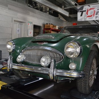 Torqqe Performance - This Austin Healey is getting aligned in this photo. Can't tell? That's because our alignment machine is touchless! Learn more at torqqe.com - Auto Repair Near Me - Austin, Texas Torqqe Performance - This Austin Healey is getting aligned in this photo. Can't tell? That's because our alignment machine is touchless! Learn more at torqqe.com - Auto Repair Near Me - Austin, Texas