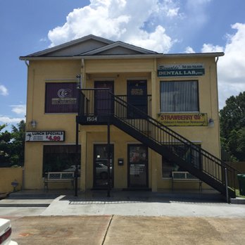 Strawberry Restaurant - Don't drive by... Strawberry Restaurant is excellent!!! - Caribbean Near Me - Palm Bay, Florida