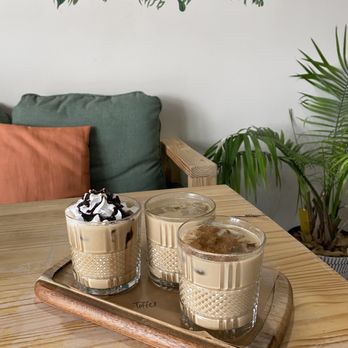HullHouse Coffee - Spring Flight - Coffee & Tea Near Me - Kansas City, Missouri