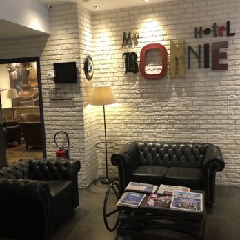 Hôtel Brittany - Hotels Near Me - Paris, 75