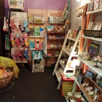 Vintage Whimsy - Antiques Near Me - Franklin, Indiana Vintage Whimsy - Antiques Near Me - Franklin, Indiana
