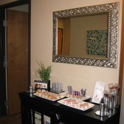 Opal Tree Skin Care & Acne Clinic - 100% Acne-Safe Priia Minerale-Derm Makeup
