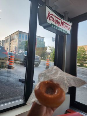 Krispy Kreme Café by null