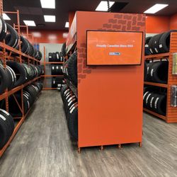 Kal Tire - Neat Display