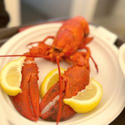 Arnold's Lobster & Clam Bar - Lobster Special