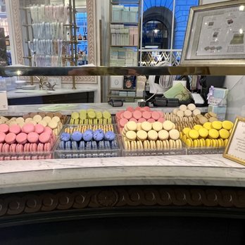 Ladurée - Bakeries Near Me - London, XGL Ladurée - Bakeries Near Me - London, XGL