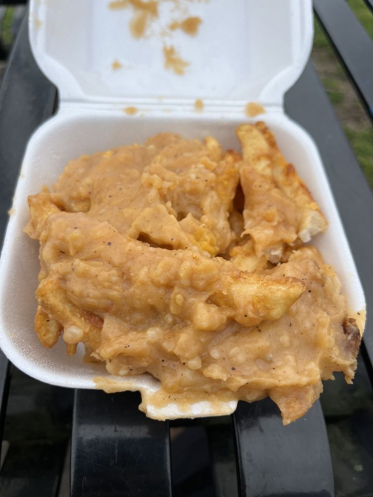 BILL’S HOT DOGS OF GREENVILLE Updated September 2024 21 Photos & 16 Reviews 4300 Eastern