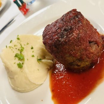 The River House - Primed Meatloaf served with whipped potatoes. Nice but not impressive. - Seafood Near Me - Palm Beach Gardens, Florida The River House - Primed Meatloaf served with whipped potatoes. Nice but not impressive. - Seafood Near Me - Palm Beach Gardens, Florida