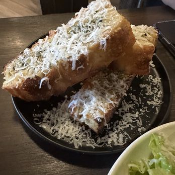 Double Zero Pie & Pub - Pizza Near Me - Las Vegas, Nevada