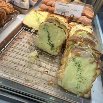 Tous Les Jours - Bakeries Near Me - Indianapolis, Indiana Tous Les Jours - Bakeries Near Me - Indianapolis, Indiana