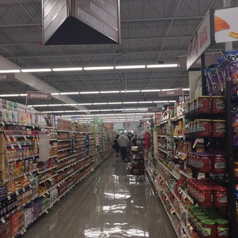 Stop & Shop - Stop&Shop Supermarket of Milford -- Milford Crossing : 126 Medway Road / Route 109, Milford             Interior - Grocery Near Me - Milford, Massachusetts