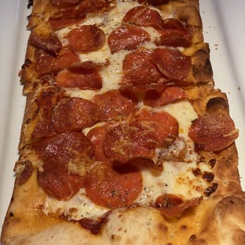 Dave & Buster's Thousand Oaks - Flatbread pizza - Arcades Near Me - Thousand Oaks, California