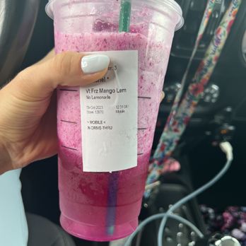Starbucks - "Frozen" mango dragonfruit refresher - Coffee & Tea Near Me - Daytona Beach, Florida Starbucks - "Frozen" mango dragonfruit refresher - Coffee & Tea Near Me - Daytona Beach, Florida