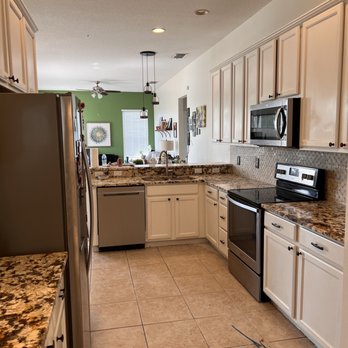 F&F Pro Home Solutions - Kitchen - Flooring Near Me F&F Pro Home Solutions - Kitchen - Flooring Near Me