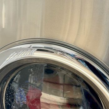Tiny Bubbles Laundromat - Laundromat Near Me - Liverpool, New York