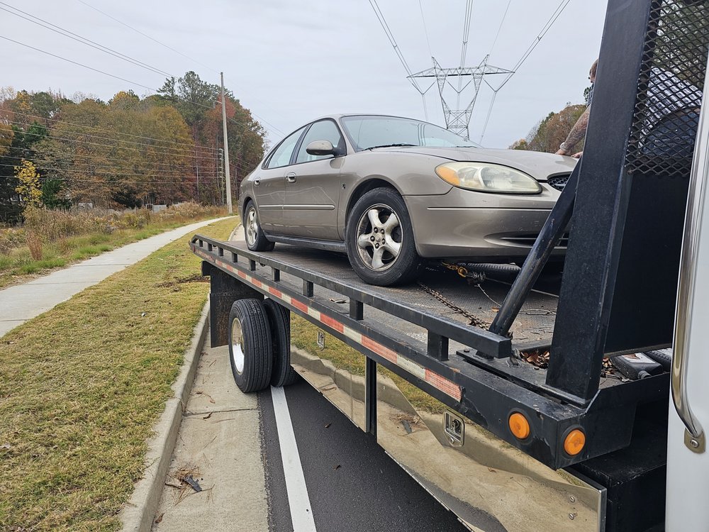 BULLFRAWG TOWING Request a Quote Griffin, Towing Phone