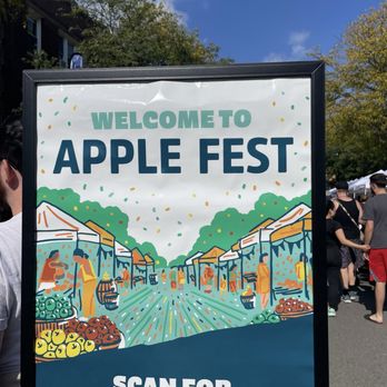 Lincoln Square Ravenswood Apple Fest - Festivals Near Me - Chicago, Illinois Lincoln Square Ravenswood Apple Fest - Festivals Near Me - Chicago, Illinois